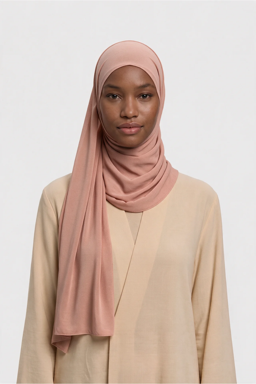 Jersey Schal Altrosa von SE Merci – Jersey Hijab am Model getragen