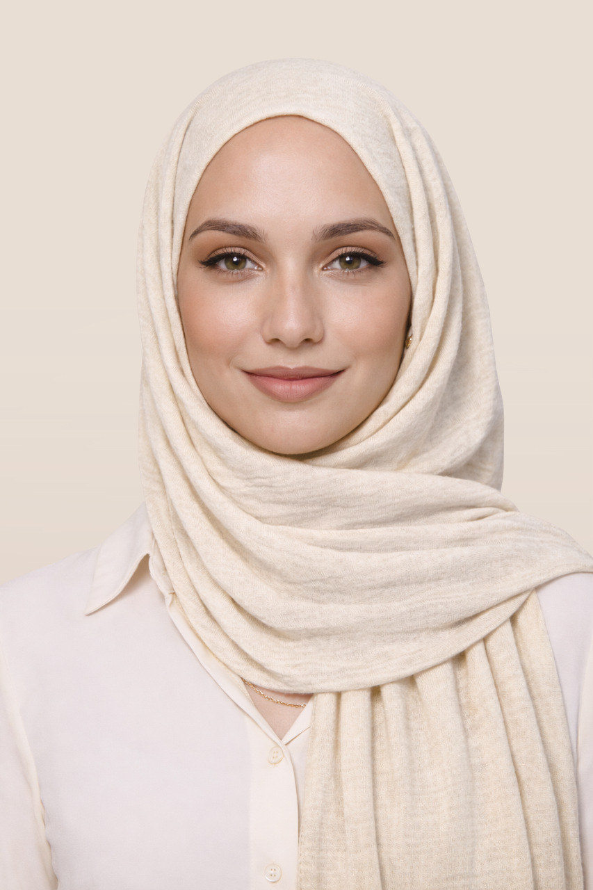 Weicher Soft Crinkle Schal für Damen in der Farbe Creme von SE MERCI
