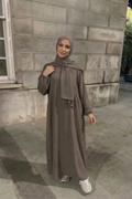 Elegante Damen Abaya in Bordeaux aus Baumwolle mit lockerem Schnitt für Alltag und Gebet