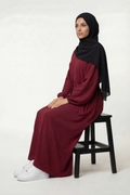 Elegante Damen Abaya in Bordeaux aus Baumwolle mit lockerem Schnitt für Alltag und Gebet