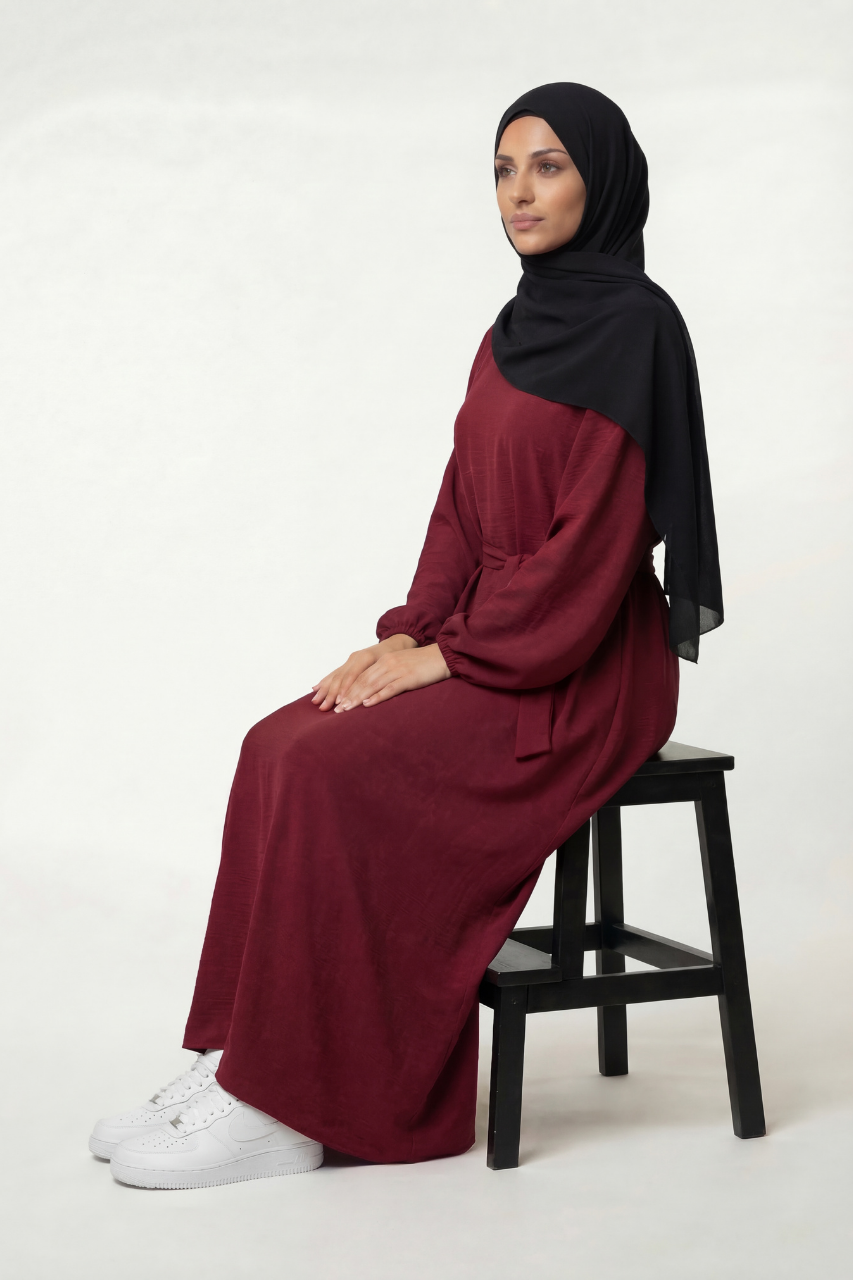 Elegante Damen Abaya in Bordeaux aus Baumwolle mit lockerem Schnitt für Alltag und Gebet